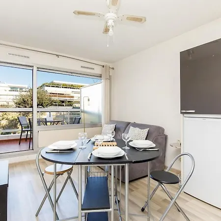 Coco - Beau 2 P Climatise Wifi Terrasse Piscine Apartmán *